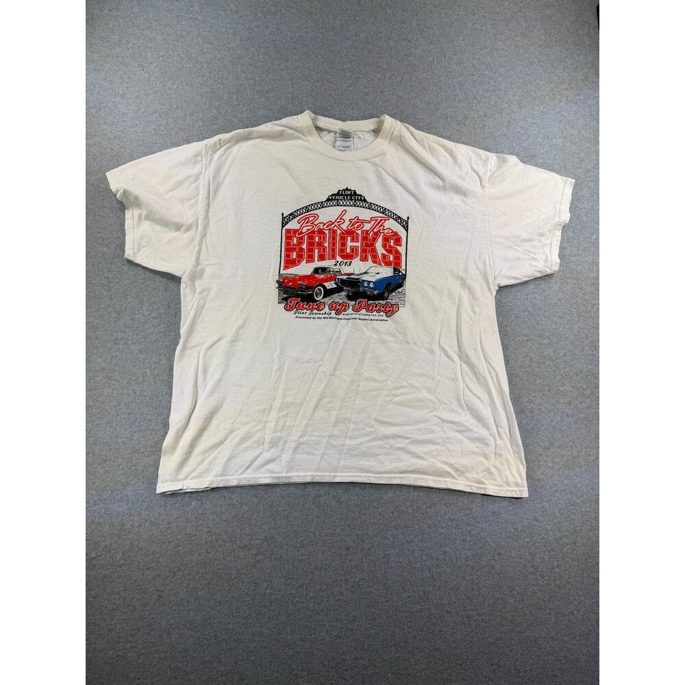 Back to the Bricks 2013 Tune Up Party Graphic T-Shirt White 2XL